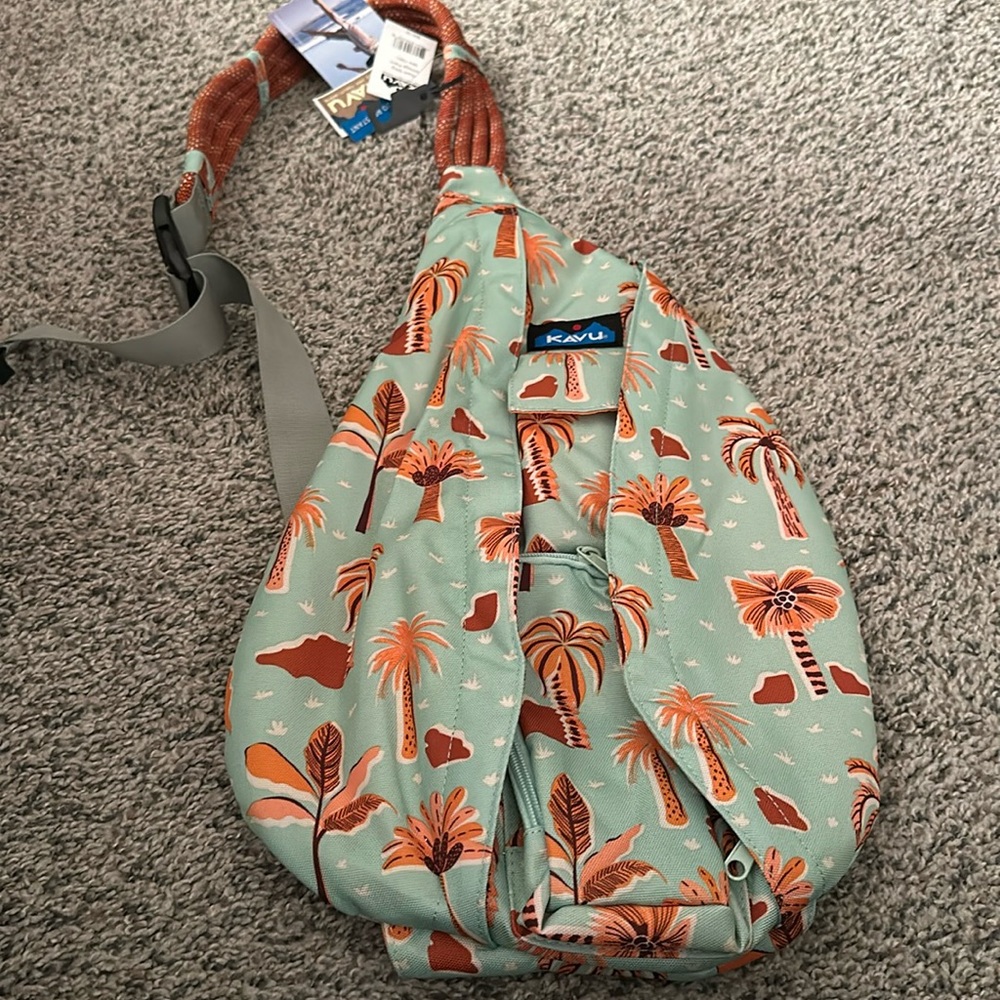 KAVU NEW with Tag Crossbody Sling Bag